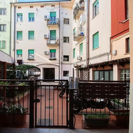 Casa Mac - New And Comfortable - Near The Center And Station Appartamento *