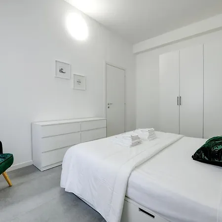 Casa Mac - New And Confortable - Near The Center And Station Apartment